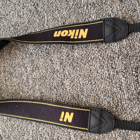 Nikon D5100 - Picture 11 of 14